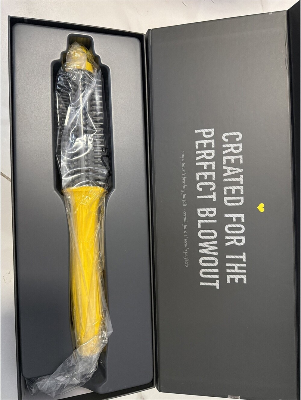 Drybar The Curl Party Heated Curling Round Brush 1 in Barrel